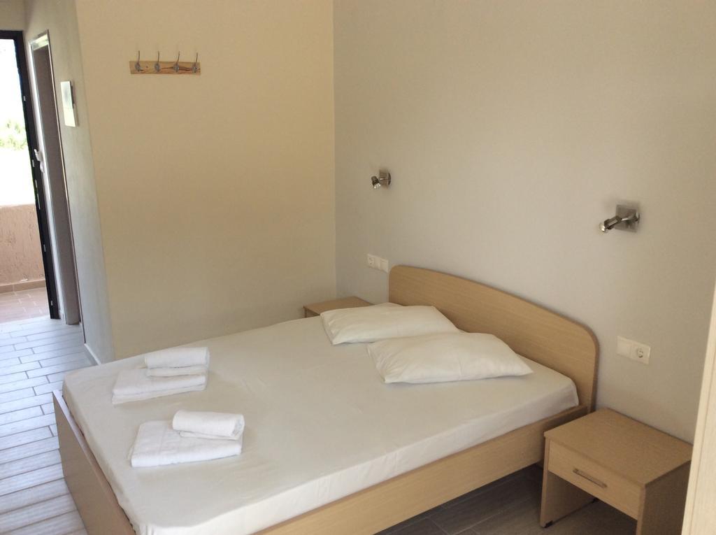 Elena Rooms Plakiás Quarto foto